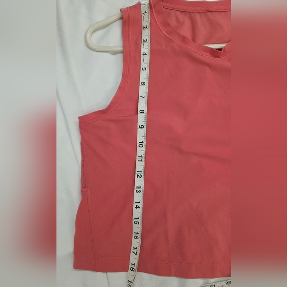 Athleta Ultimate Muscle Tank — Size Unknown, Coral EUC - Picture 6 of 6
